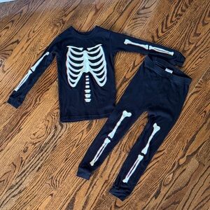 GAP Black Skeleton Kids Pajama Set size 5